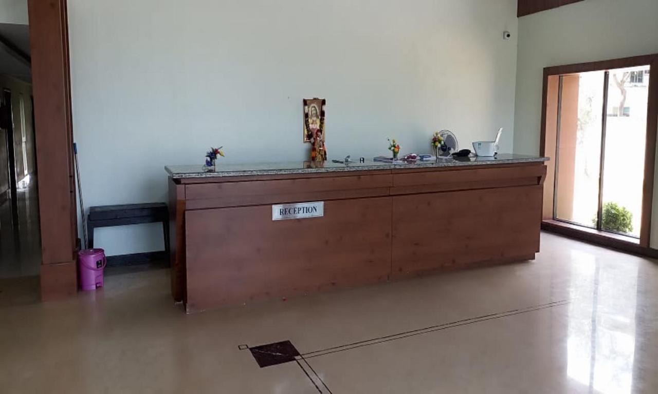 Daffodil Inn Velankanni Esterno foto